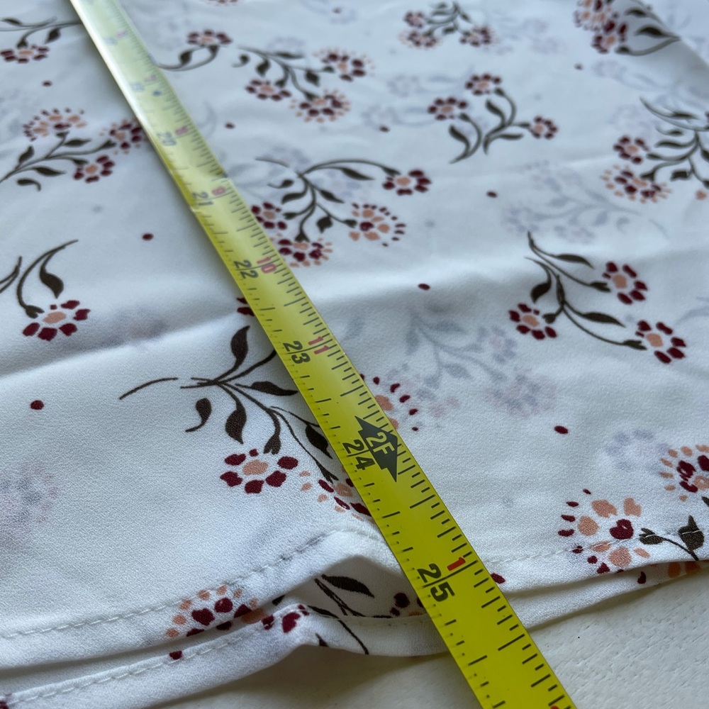 Loft garden shirred ruffle blouse. - Picture 12 of 13